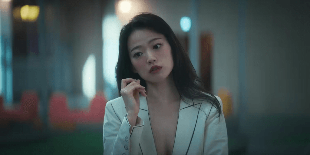 Chun Woo-hee atualmente estrela The 8 Show e Uma Família Inusitada na Netflix