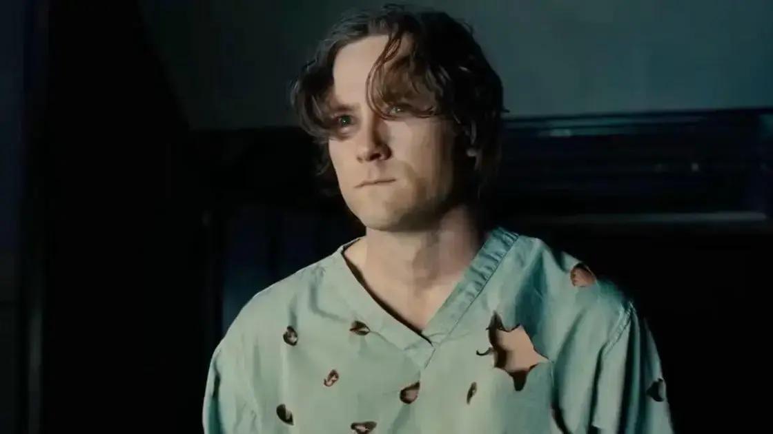 Lewis Pullman fala sobre seu papel em Avengers: Doomsday e os desafios de Bob.