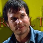 Frailty: Uma Redescoberta do Terror Religioso na Direção de Bill Paxton