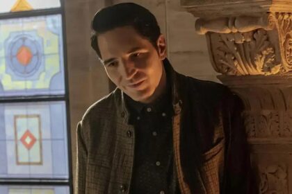 David Dastmalchian faz história em Dexter: matando dois irmãos gêmeos na mesma temporada
