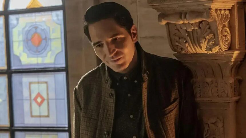 David Dastmalchian faz história em Dexter: matando dois irmãos gêmeos na mesma temporada