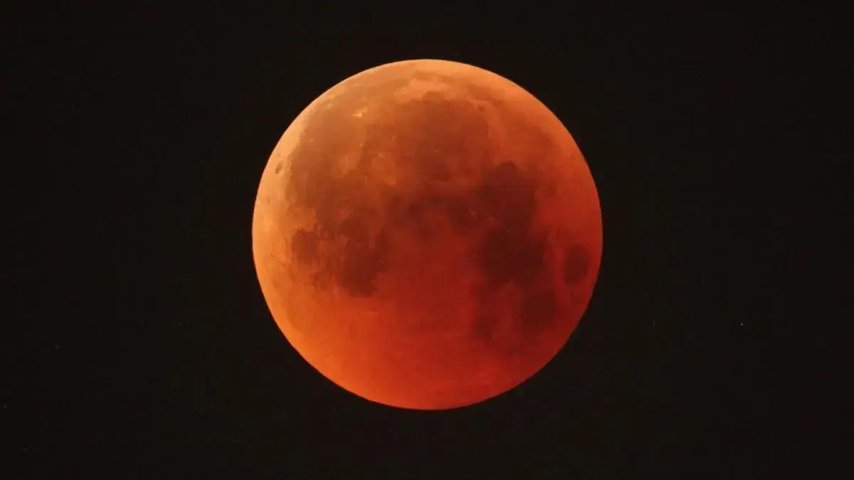 Eclipse lunar total em setembro: o que esperar e onde assistir