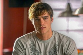 Jacob Elordi defende lançamento mais longo de Frankenstein nos cinemas em 2025