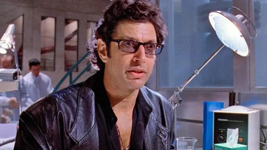 Jurassic Park: Fãs descobrem momento hilário de Jeff Goldblum com o T-Rex após 32 anos