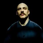 Tom Hardy em Bronson: sua melhor performance em filme de crime completa 17 anos