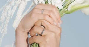 Byeolsarang, cantora de trot, se casa com seu grande amor dos 12 anos