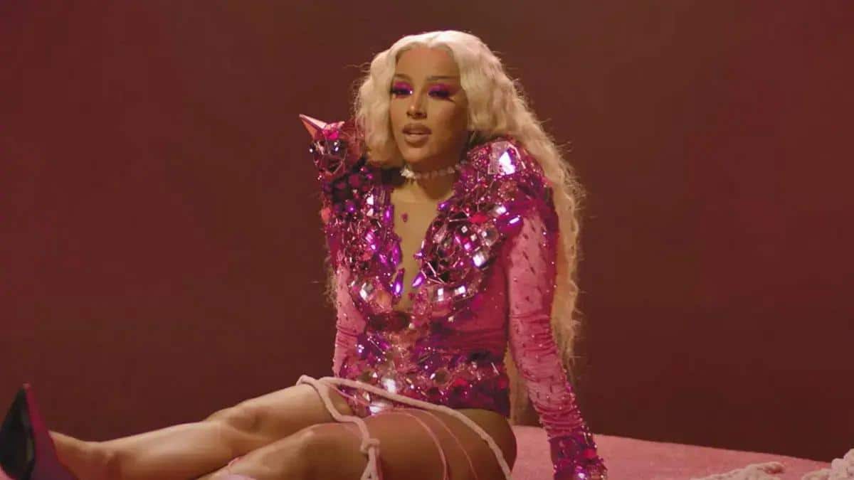 MTV VMAs 2025: Os 10 piores looks que marcaram o red carpet