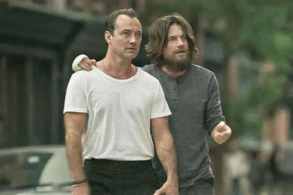 Raye estreia como atriz em Black Rabbit, nova série da Netflix com Bateman e Law