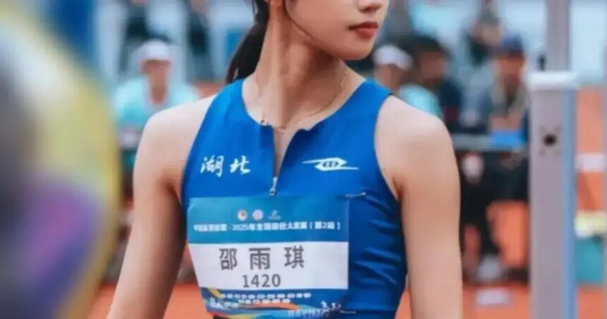 Shao Yuqi, atleta chinesa, conquista título e viraliza com estilo feminino