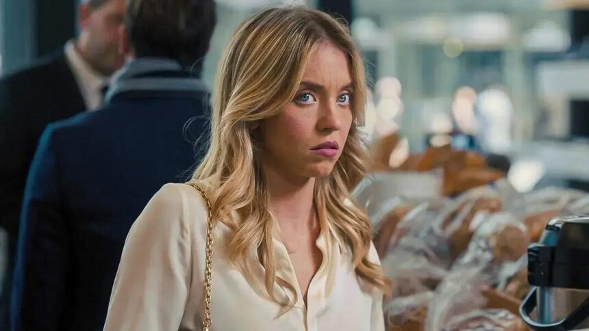 Sydney Sweeney evita polêmica e foca em filme biográfico na estreia em Toronto