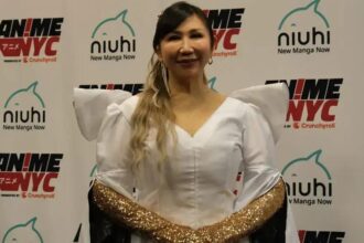 Yoko Takahashi fala sobre os 30 anos de 'The Cruel Angel's Thesis' e seu impacto