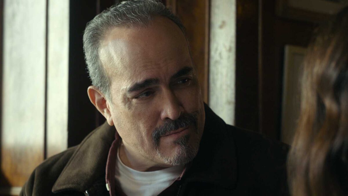 Mike in The Night Agent season 3