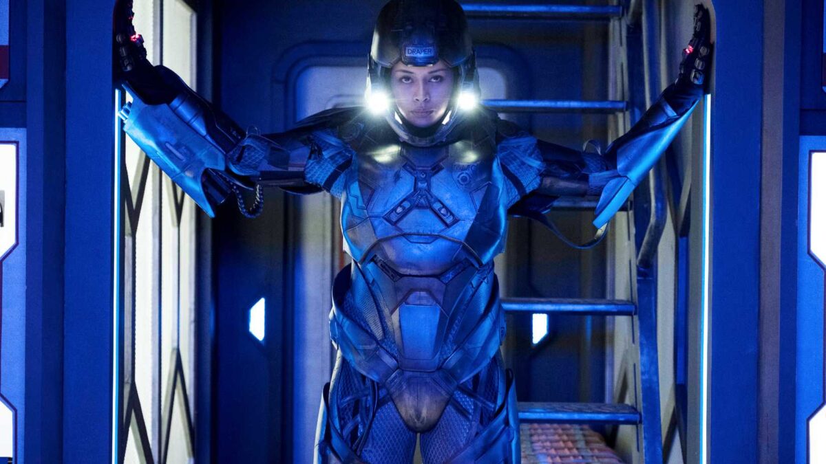 Bobbie Draper wears a space suit in The Expanse