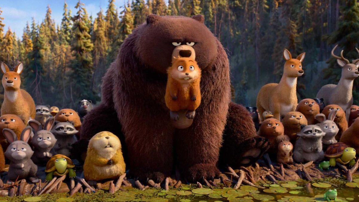 Mabel in a bear's mouth in Hoppers