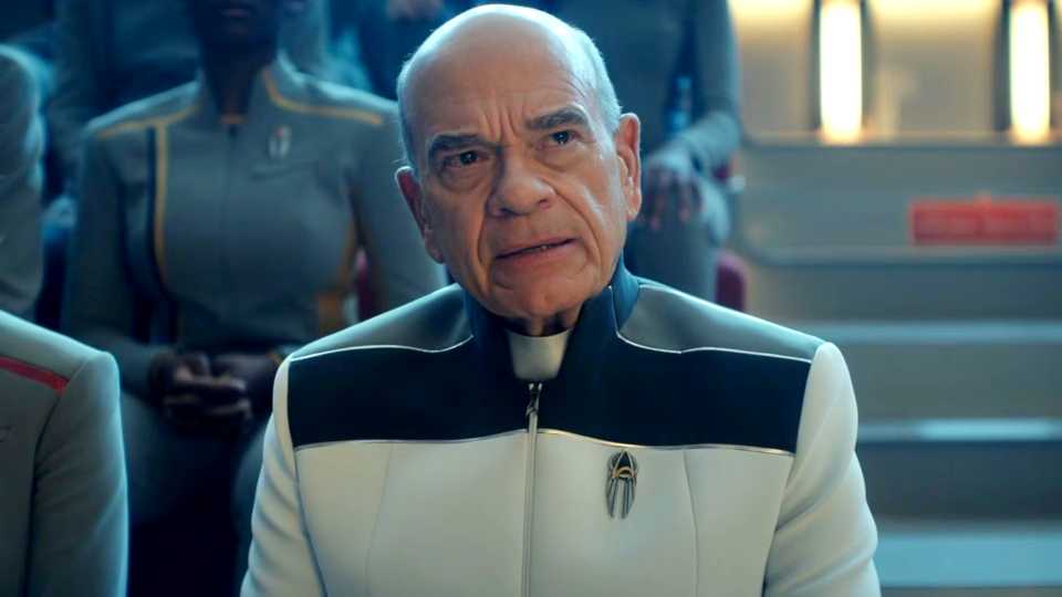 Robert Picardo as the Doctor looking inquisitive in Star Trek Starfleet Academy.