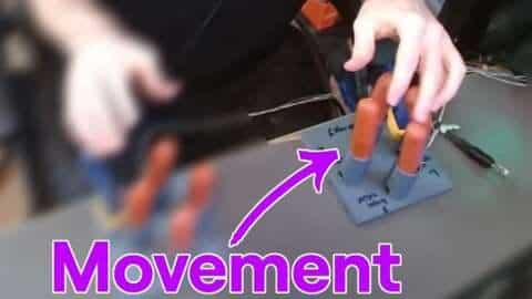 Streamer Revoluciona WoW com Controlador de Salsicha - controlador de salsicha