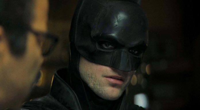 O Retorno à Gotham: Sebastian Stan como Duas Caras em The Batman 2 Cartaz de The Batman 2 com Sebastian Stan como Two-Face