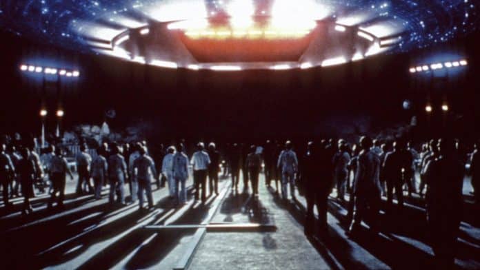 Spielberg vs Lucas: A Aposta dos Titãs do Cinema - Encontros Imediatos do Terceiro Grau Spielberg vs Lucas: A Aposta dos Titãs do Cinema - Encontros Imediatos do Terceiro Grau