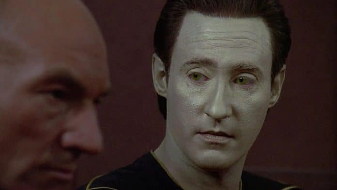 Nova Edição de Star Trek: TNG Chega ao Mercado em Outubro - Star Trek: The Next Generation