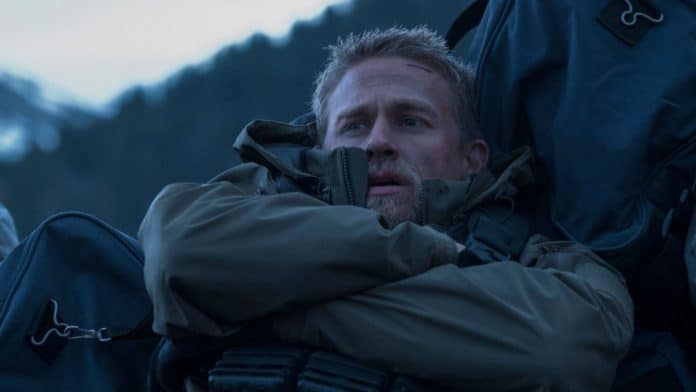 Thriller com Hunnam e Affleck: Atualização sobre o Sequel - thriller Charlie Hunnam Ben Affleck sequel